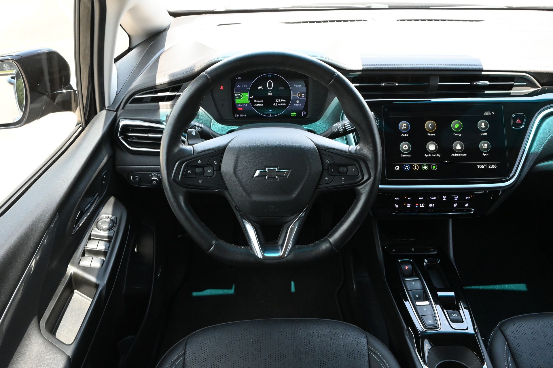 2023 Chevrolet Bolt EV 2LT - 9