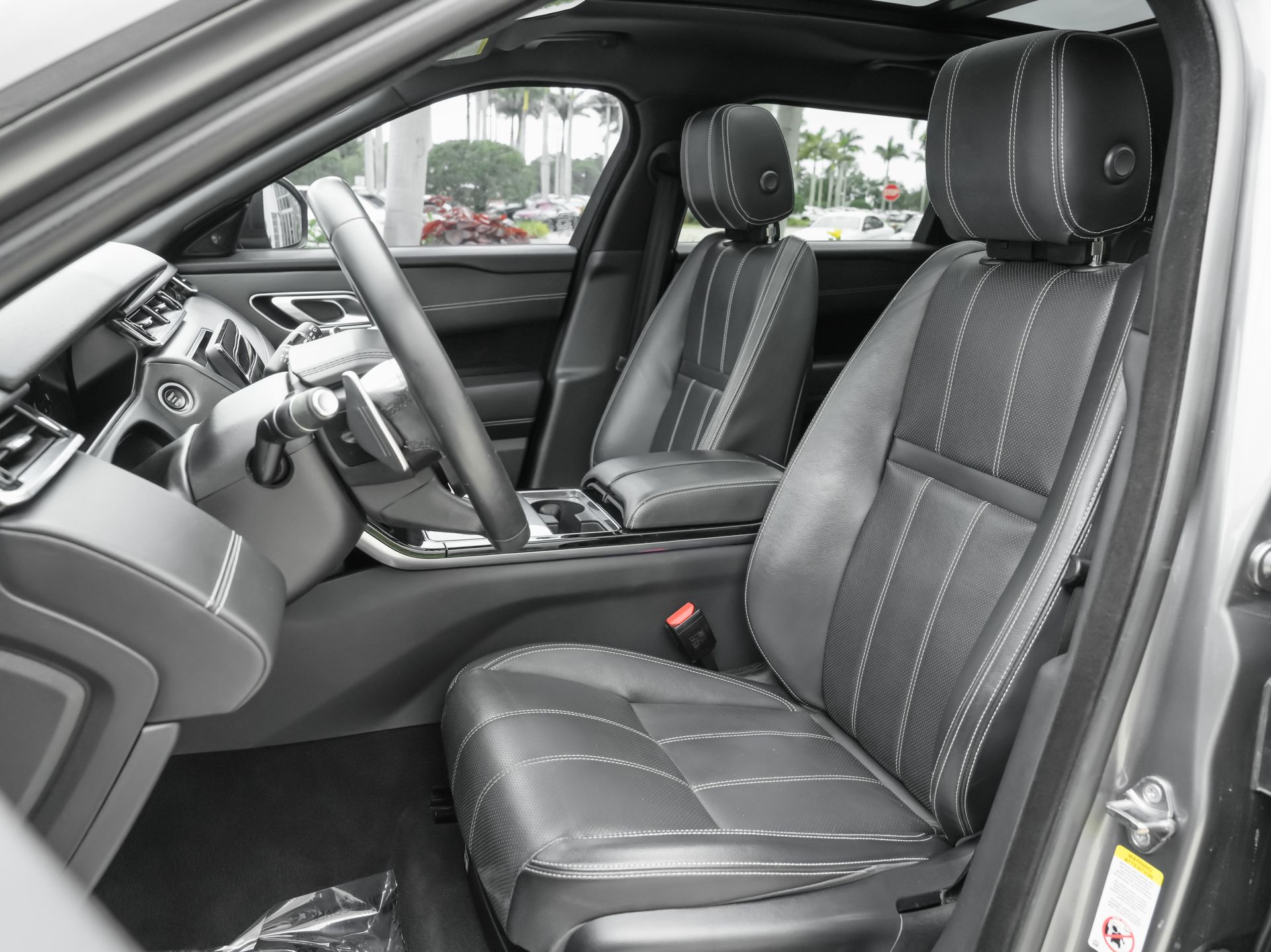 used 2019 Land Rover Range Rover Velar car, priced at $22,000