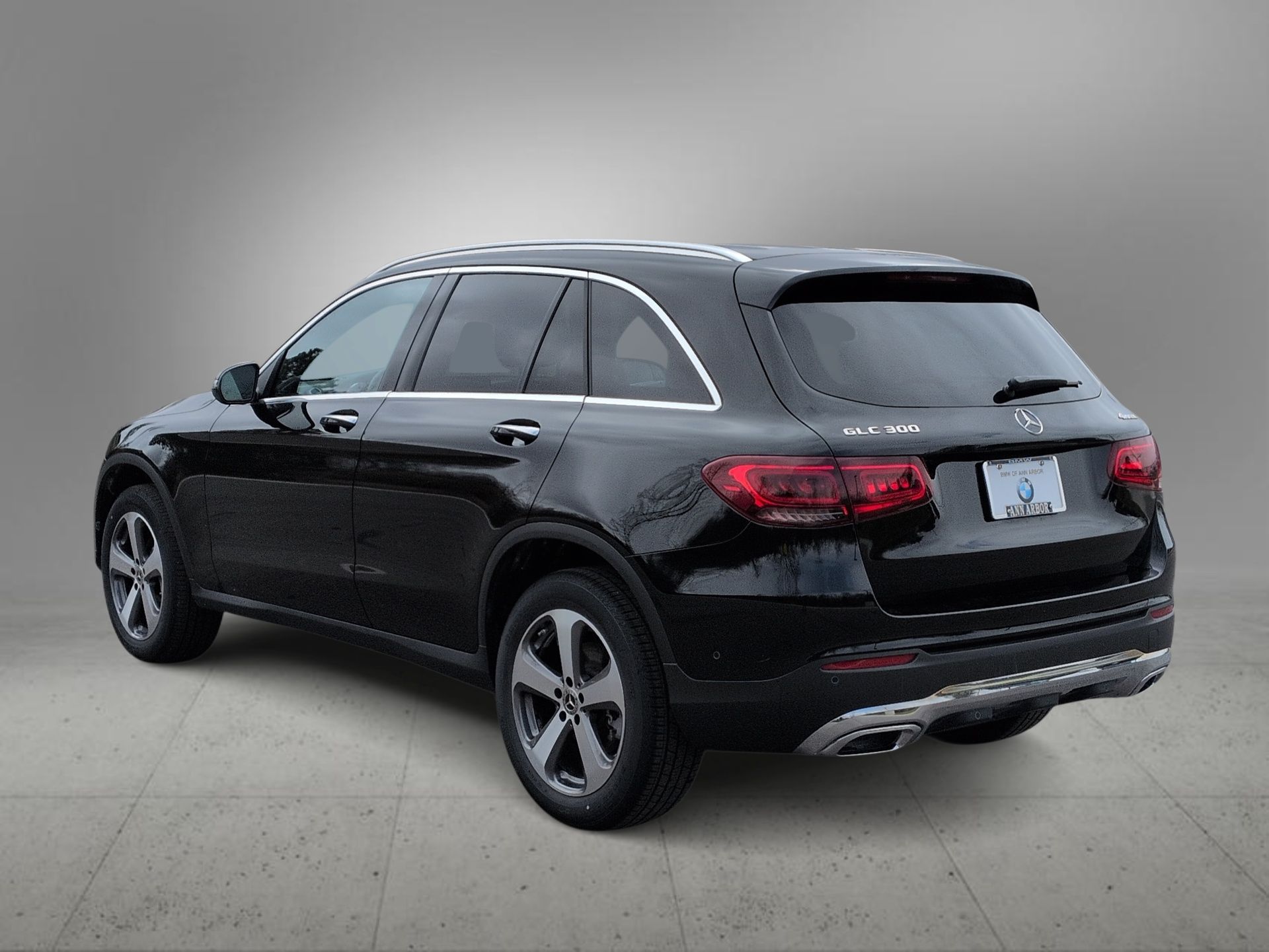 used 2022 Mercedes-Benz GLC car, priced at $33,999