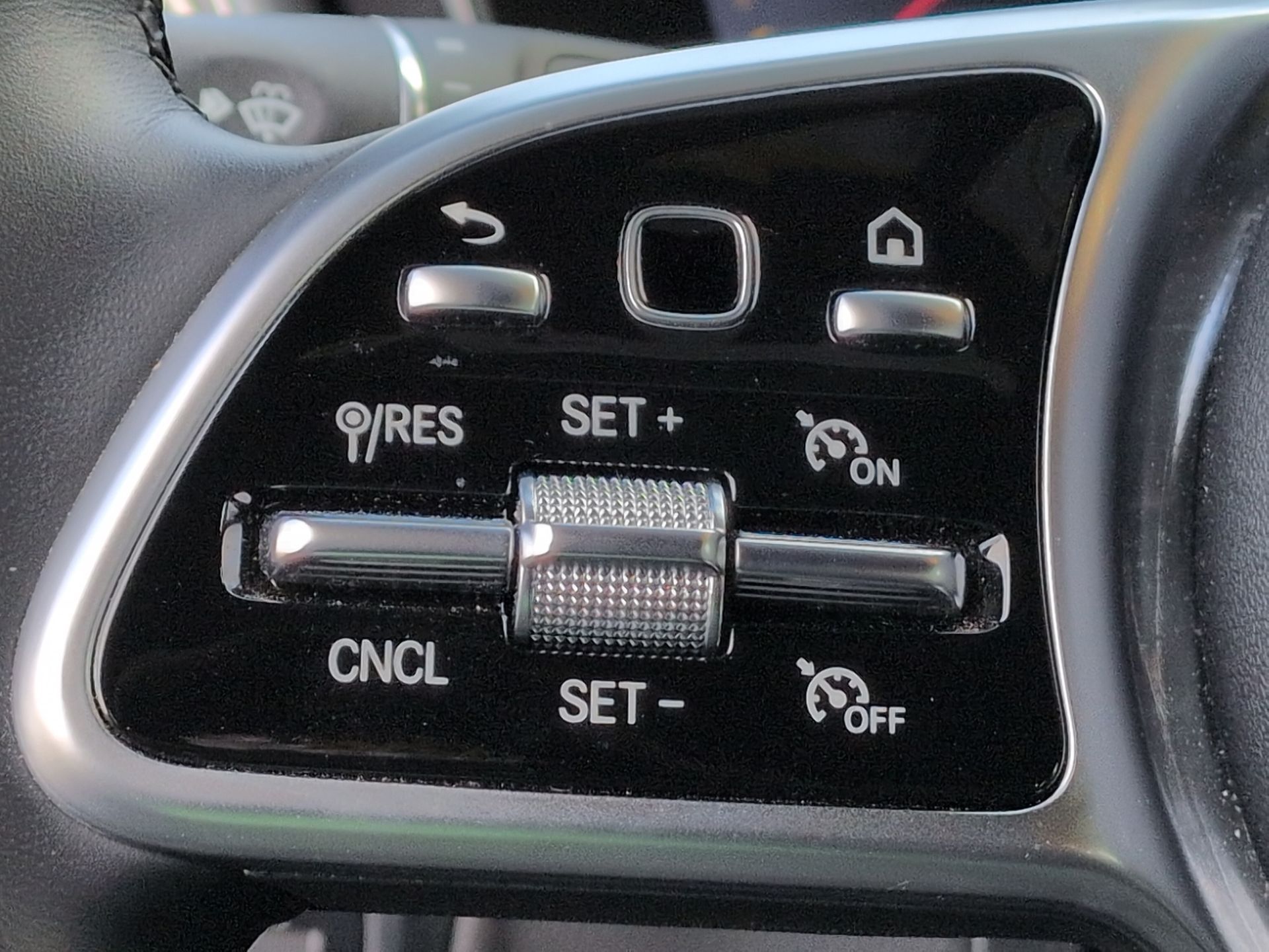 used 2022 Mercedes-Benz GLC car, priced at $33,999