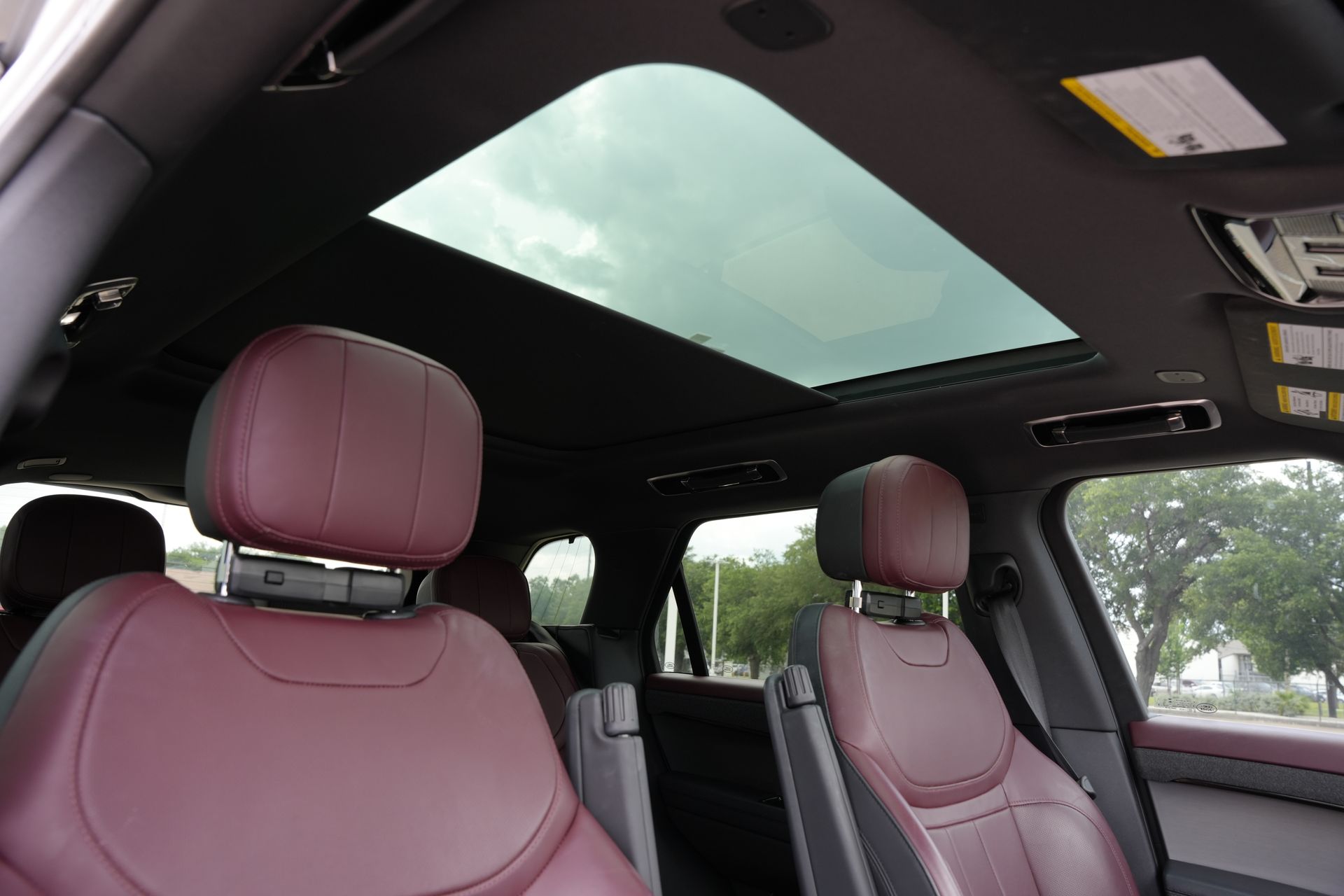 2024 Land Rover Range Rover Sport Dynamic SE  at Ultimate Motorsports