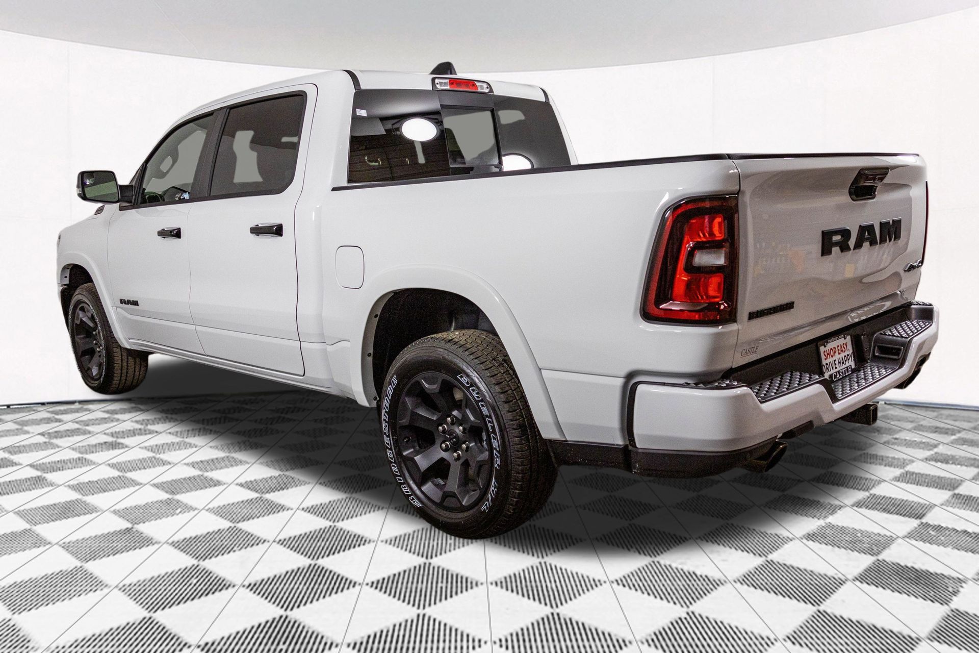 2026 RAM 1500 - Image 13