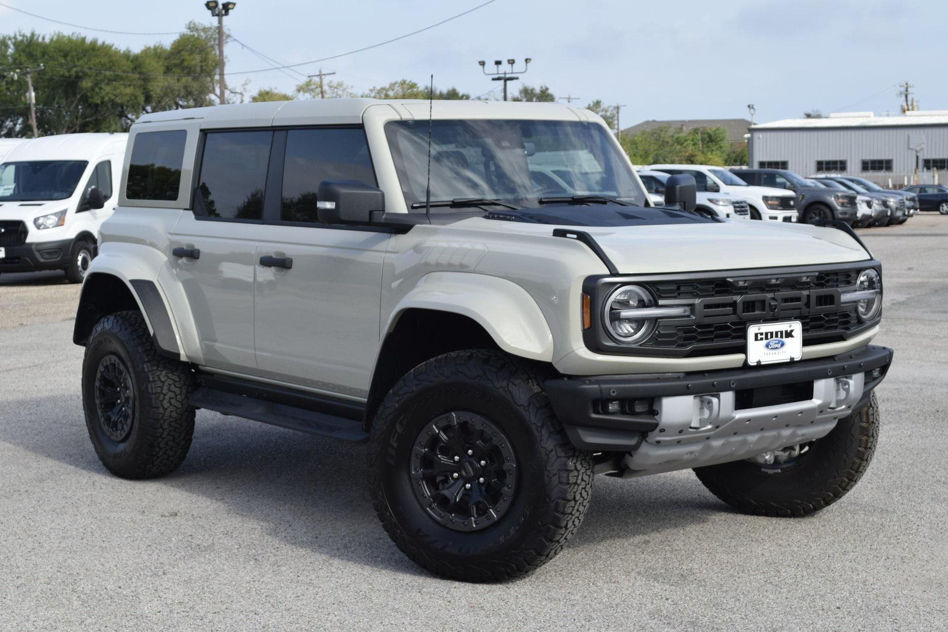 2025 Ford Bronco Raptor - 2