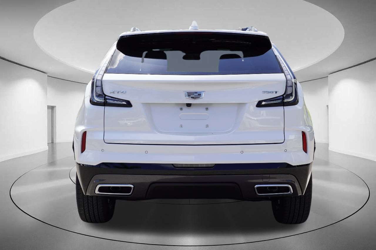 2024 Cadillac XT4 Sport 4