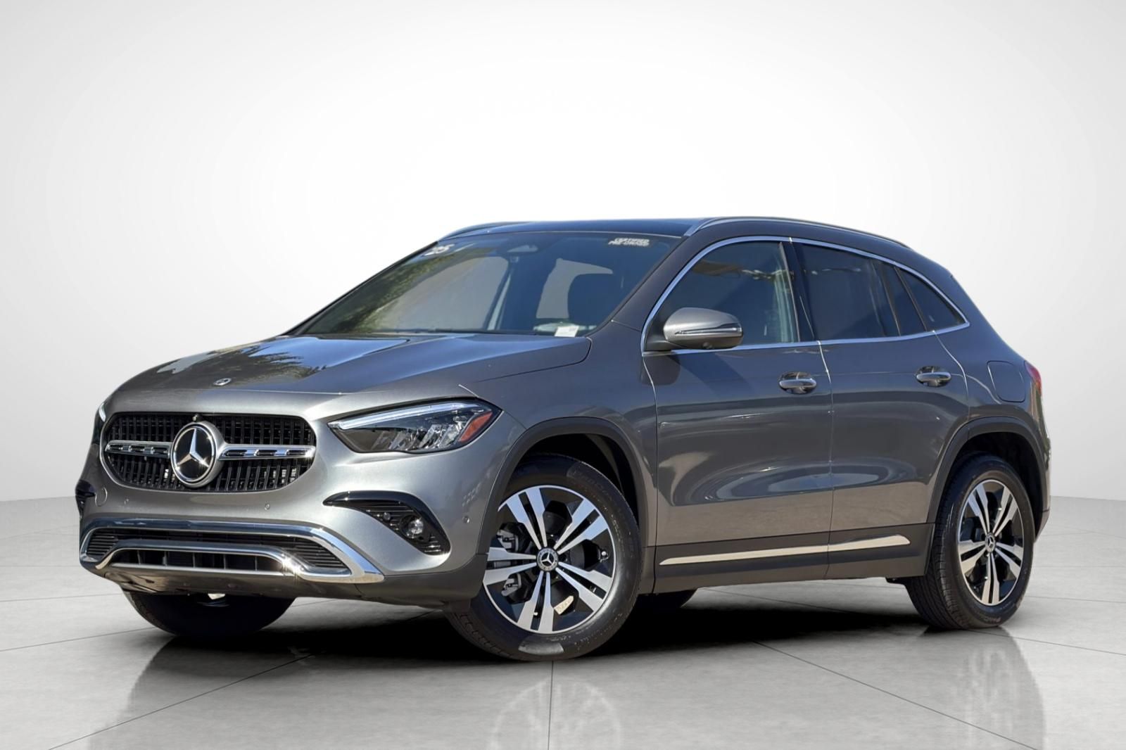 Mountain Gray Metallic 2025 Mercedes-Benz GLA SUV / Crossover Front-Wheel Drive 8-Speed Dual Clutch