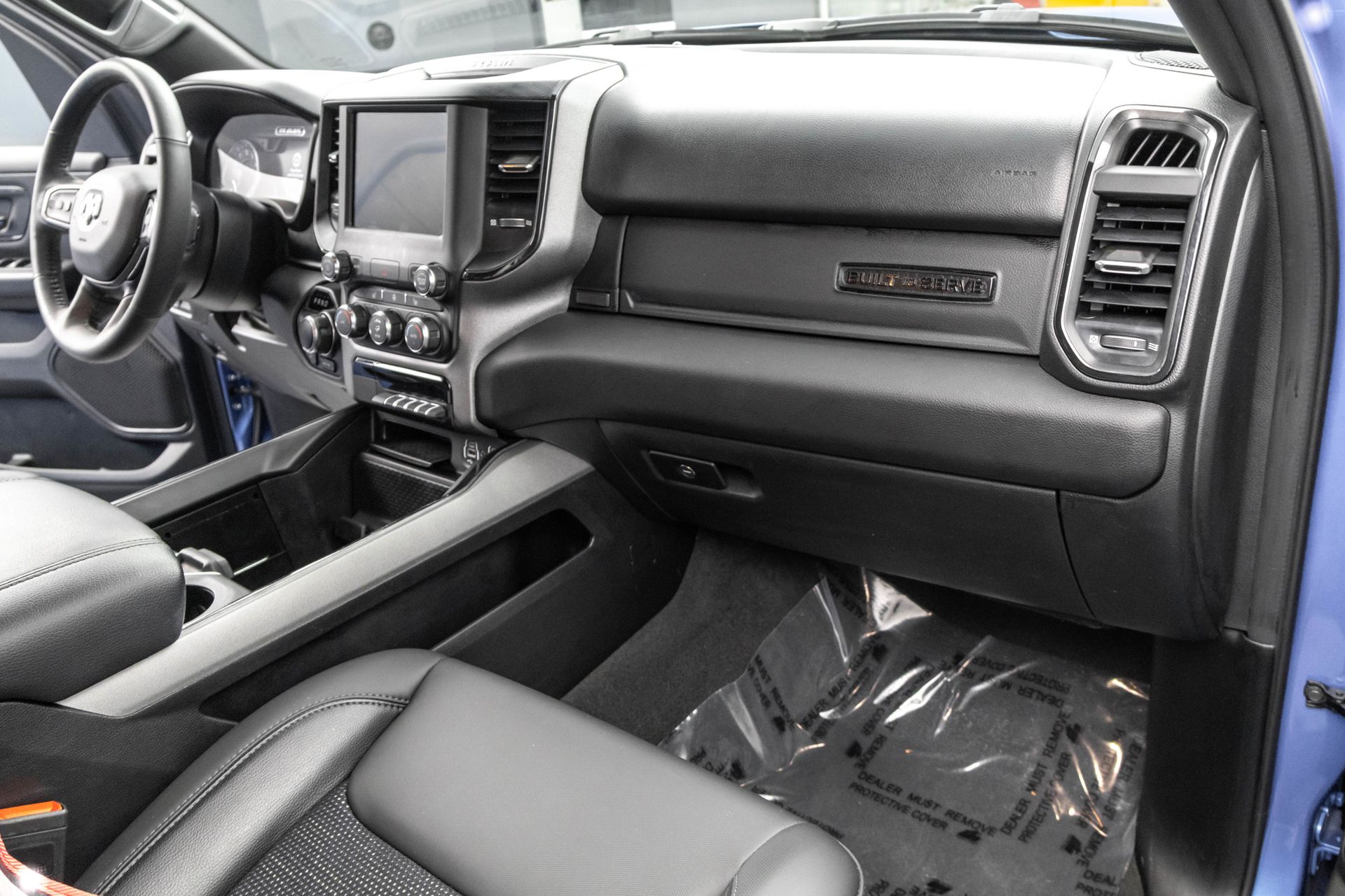 2023 RAM 1500 - Image 39