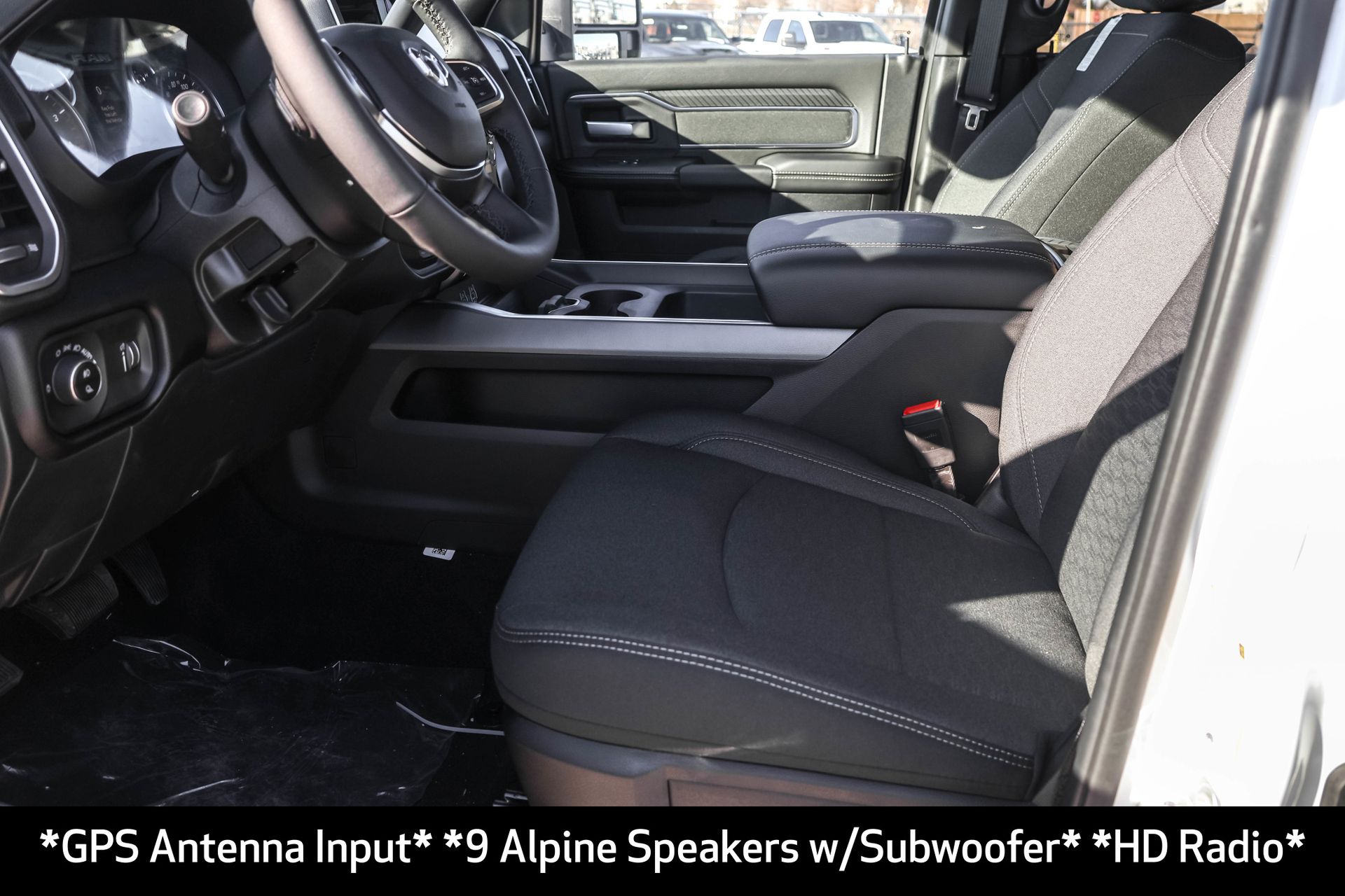 2025 RAM 2500 - Image 5