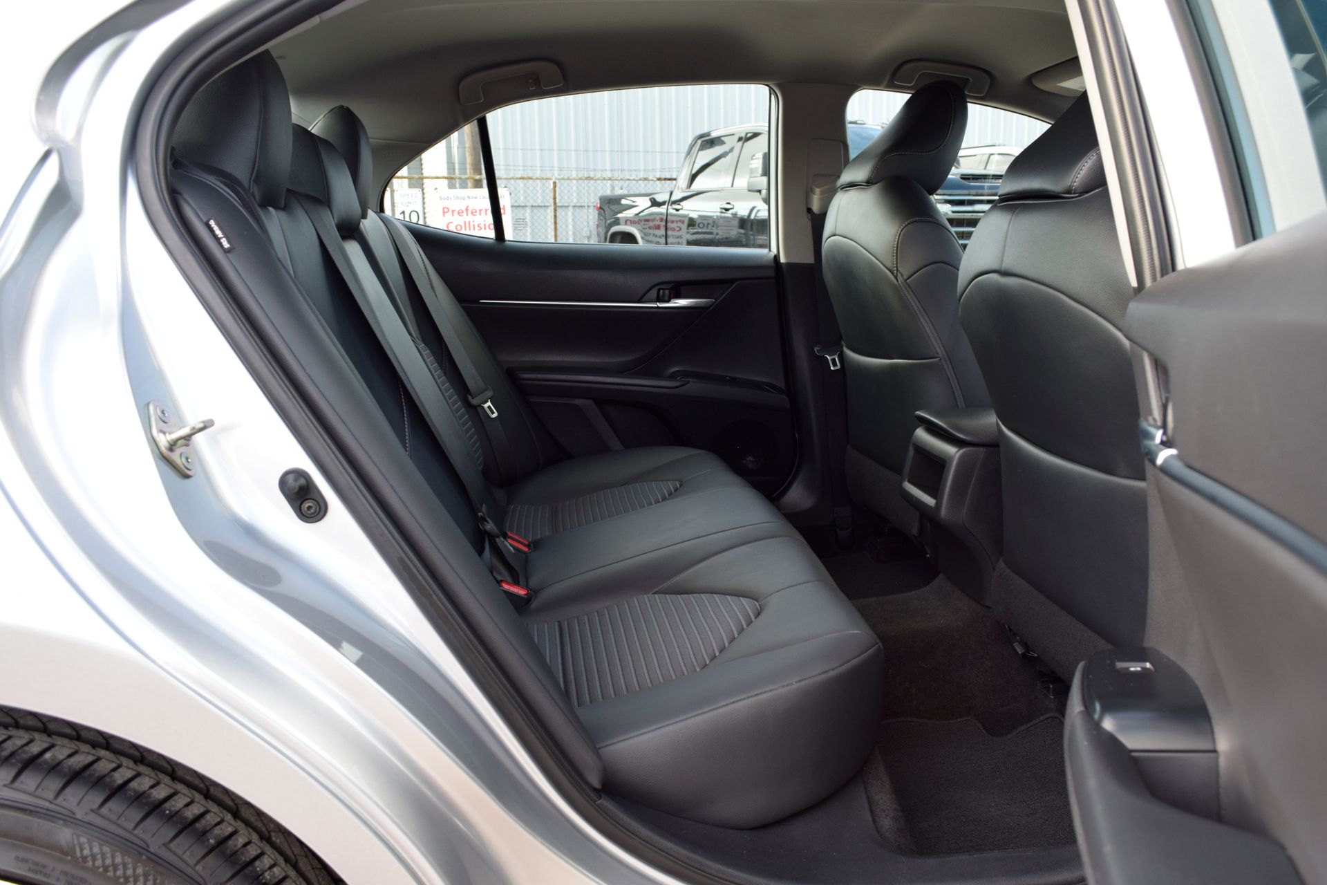 2019 Toyota Camry SE Silver at Emmons Autoplex