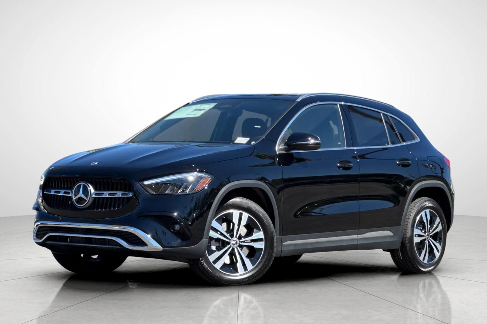 Night Black 2026 Mercedes-Benz GLA SUV / Crossover Front-Wheel Drive 8-Speed Dual Clutch