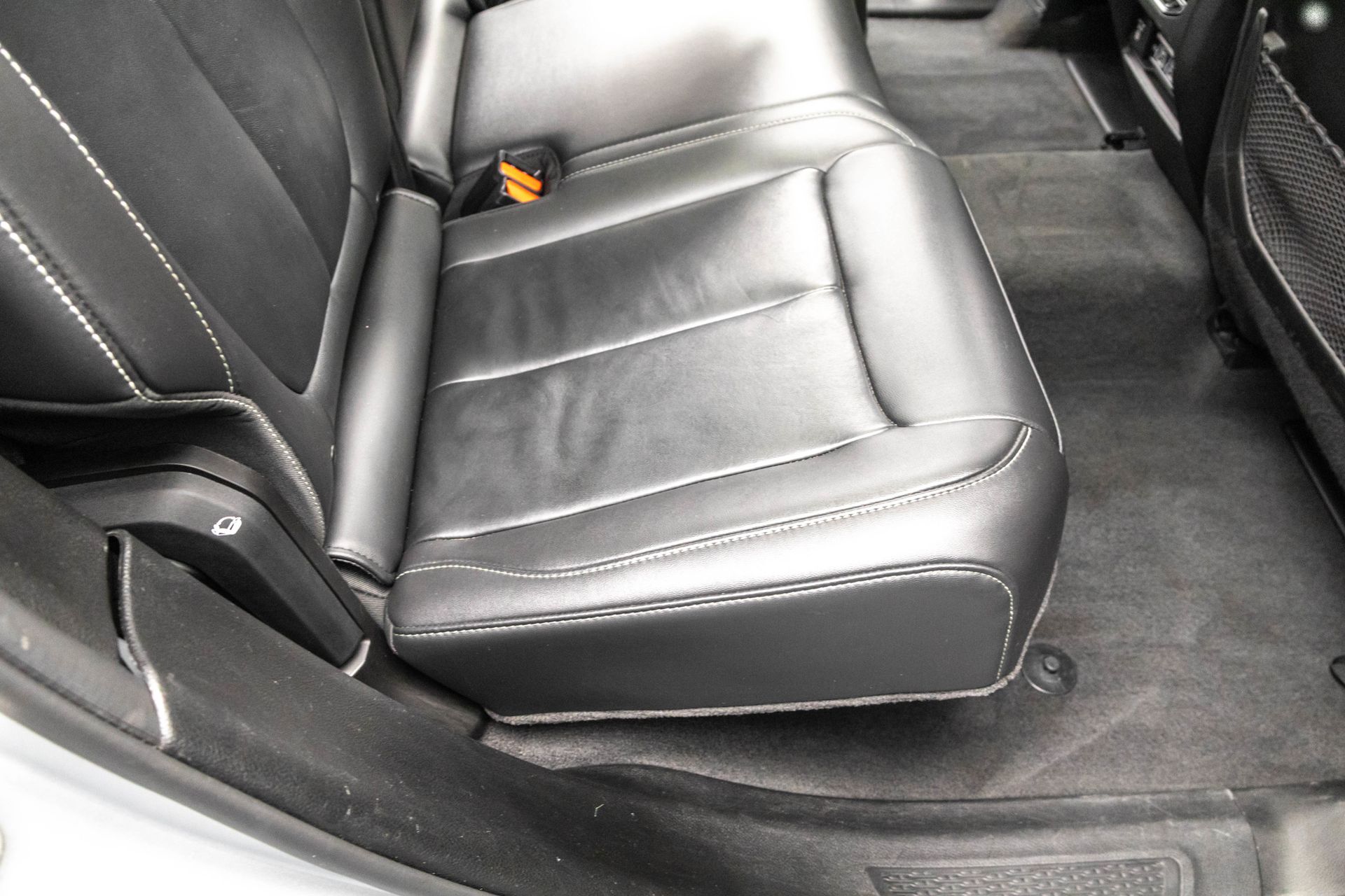 2022 JEEP GRAND CHEROKEE - Image 37