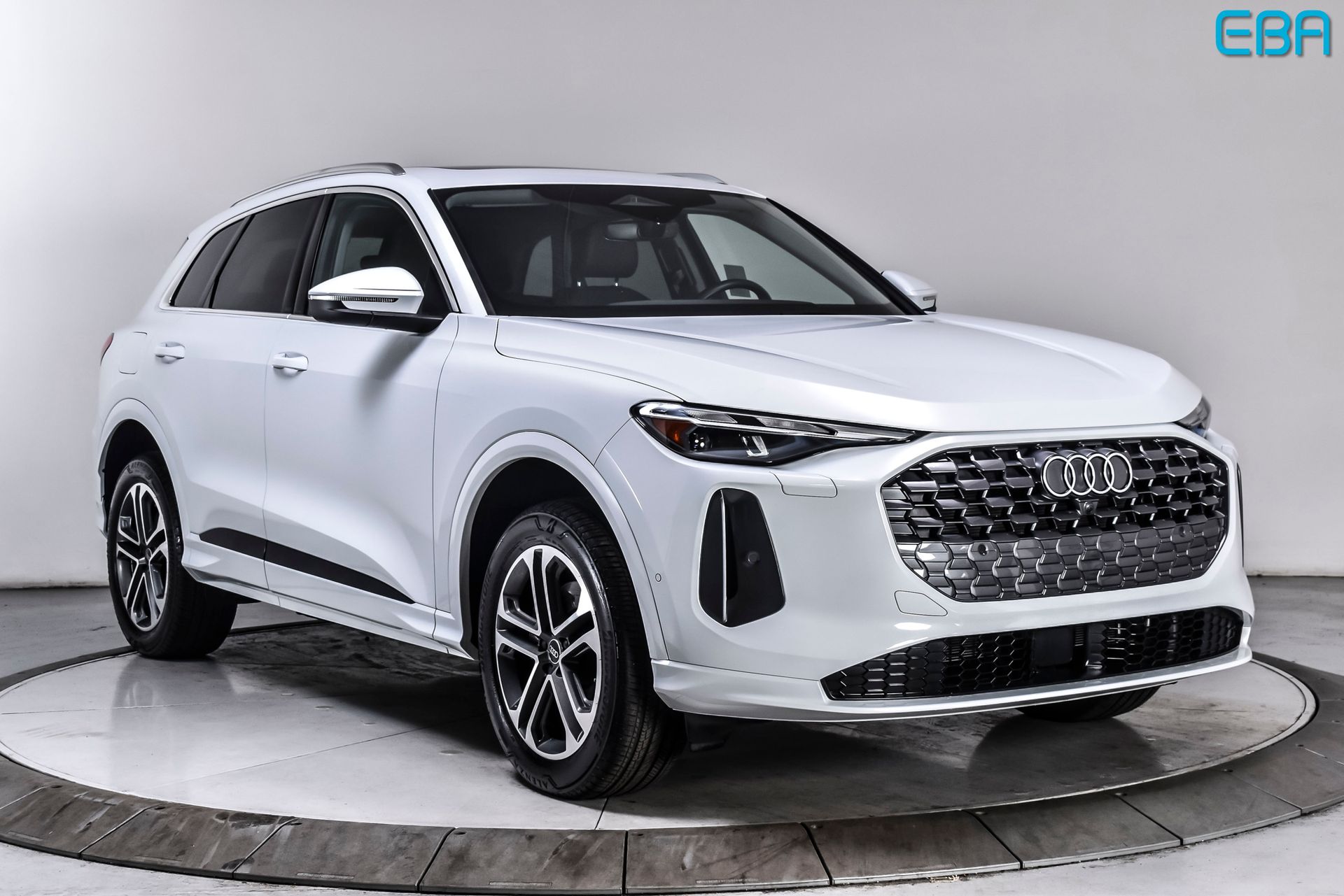 2025 Audi Q5 40 Premium's photo