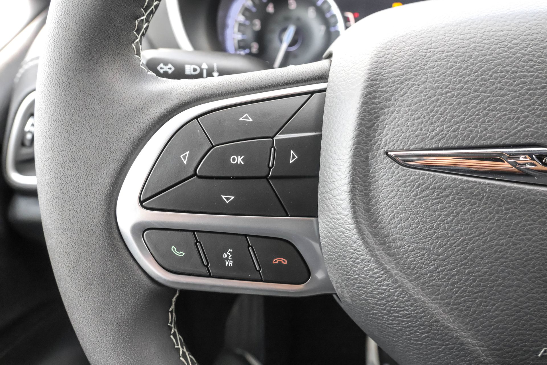 2026 CHRYSLER PACIFICA - Image 23