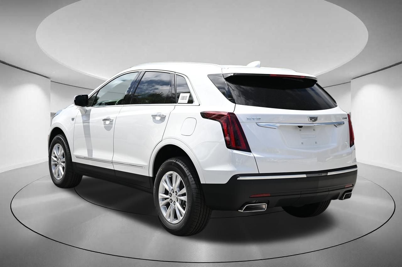 2024 Cadillac XT5 Luxury 3