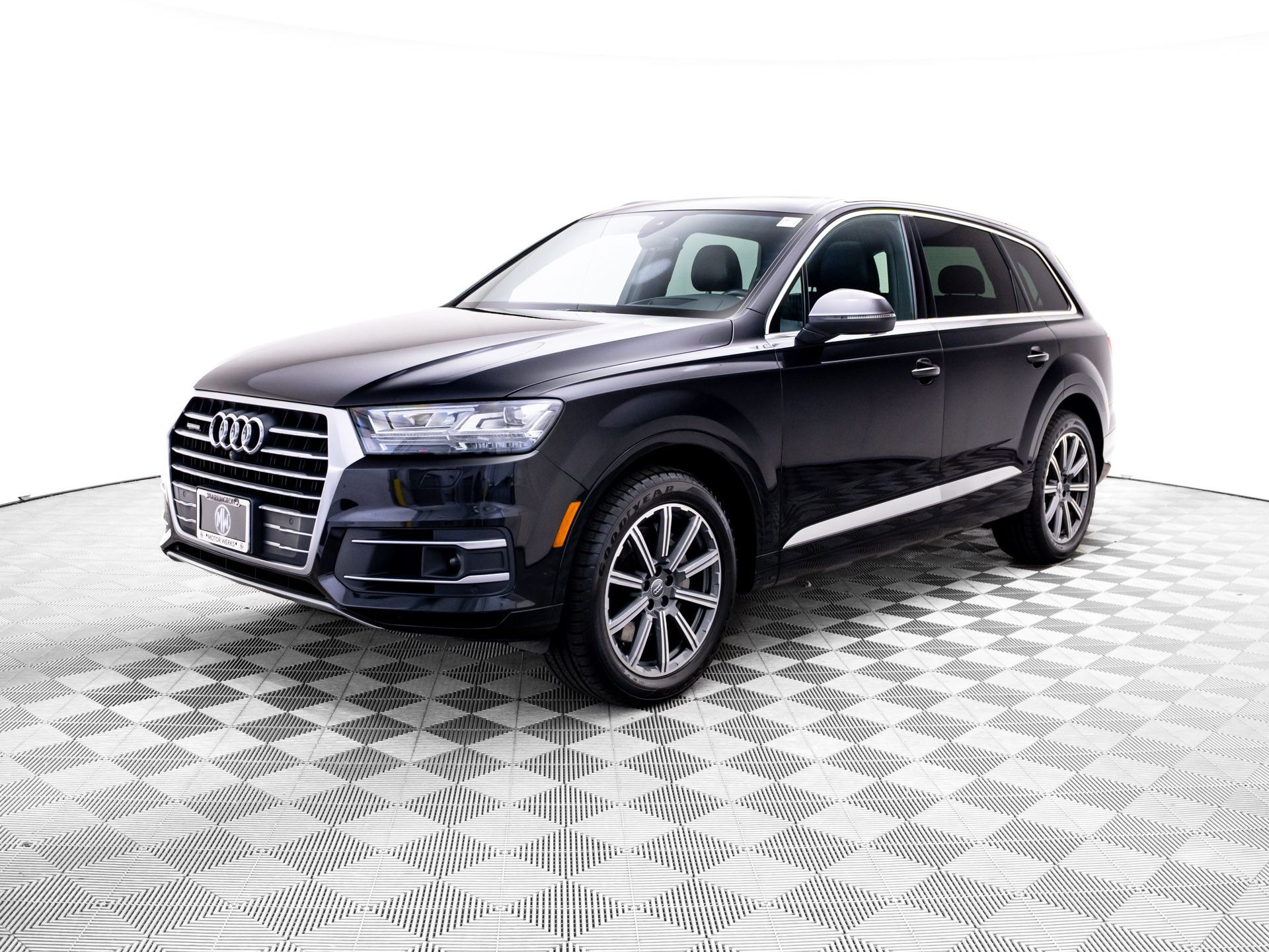 Orca Black Metallic 2017 Audi Q7 3.0T quattro Prestige SUV / Crossover All-Wheel Drive 8-Speed Automatic