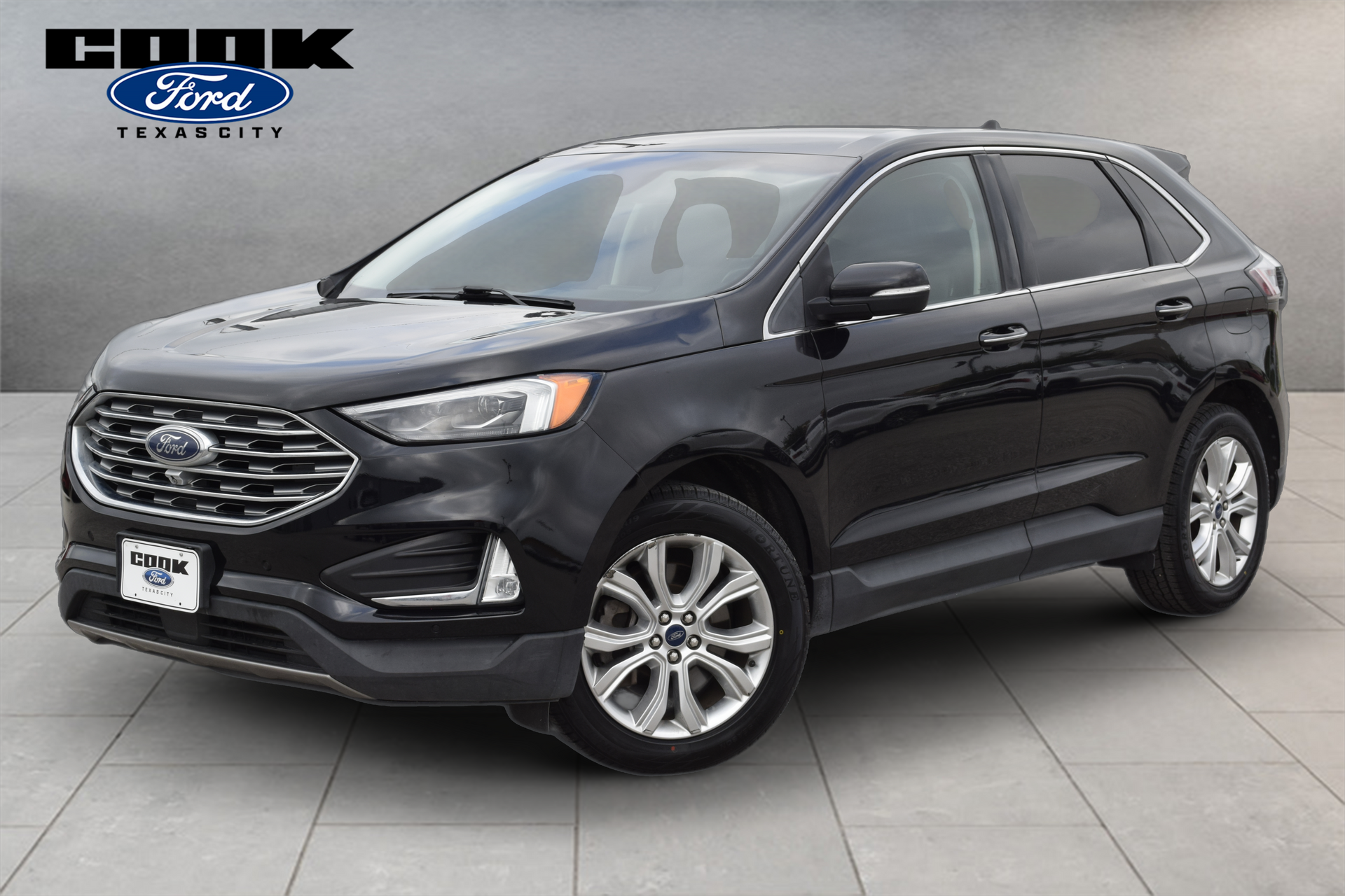 2022 Ford Edge Titanium Black at Toyota of Victoria