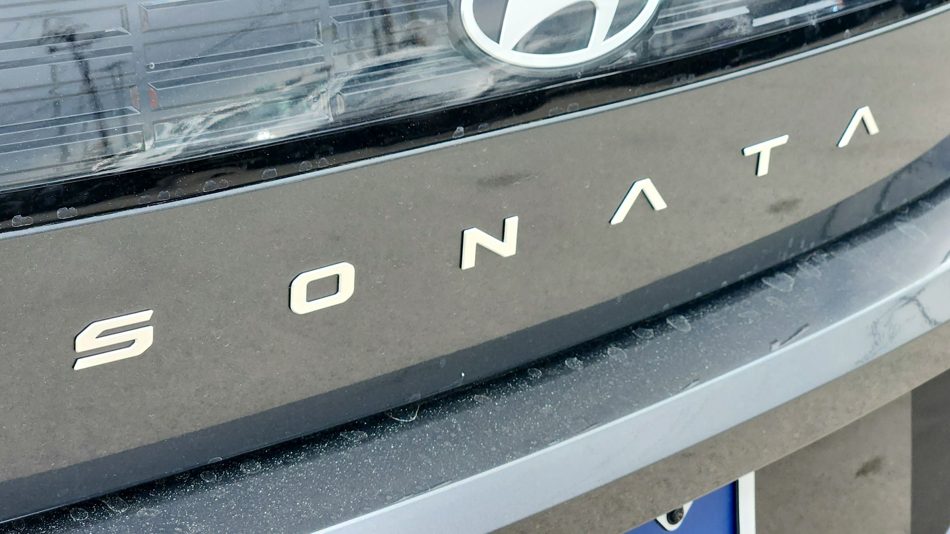 2025 Hyundai Sonata Hybrid