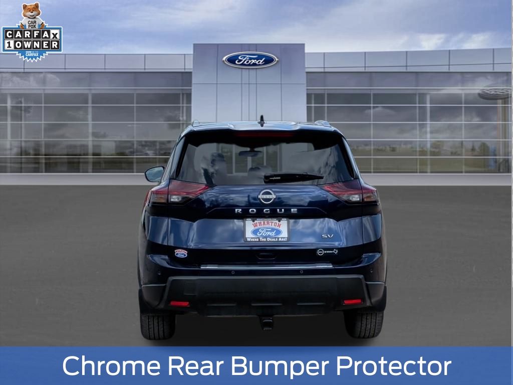 2024 Nissan Rogue SV - 4