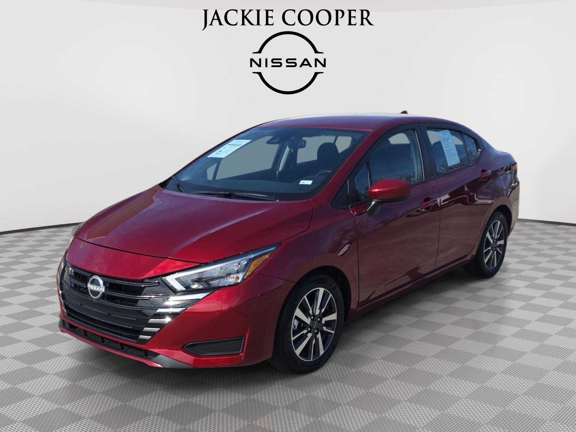 2025 Nissan Versa SV FWD