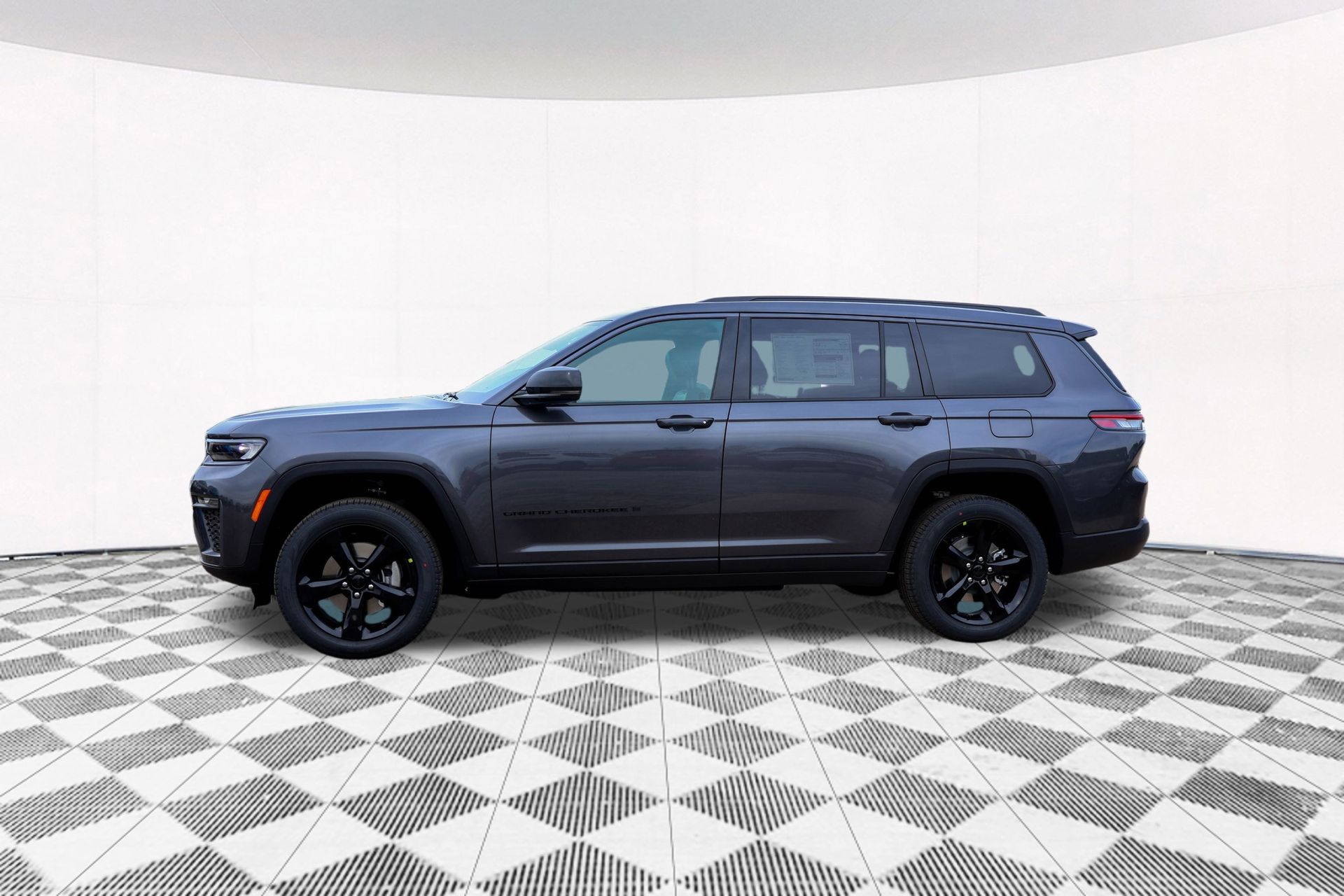 2026 JEEP GRAND CHEROKEE L - Image 9