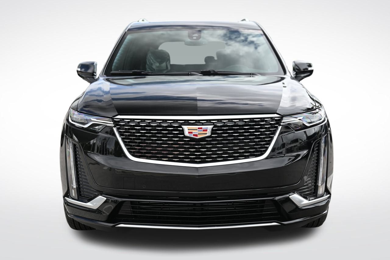 2024 Cadillac XT6 Luxury 8