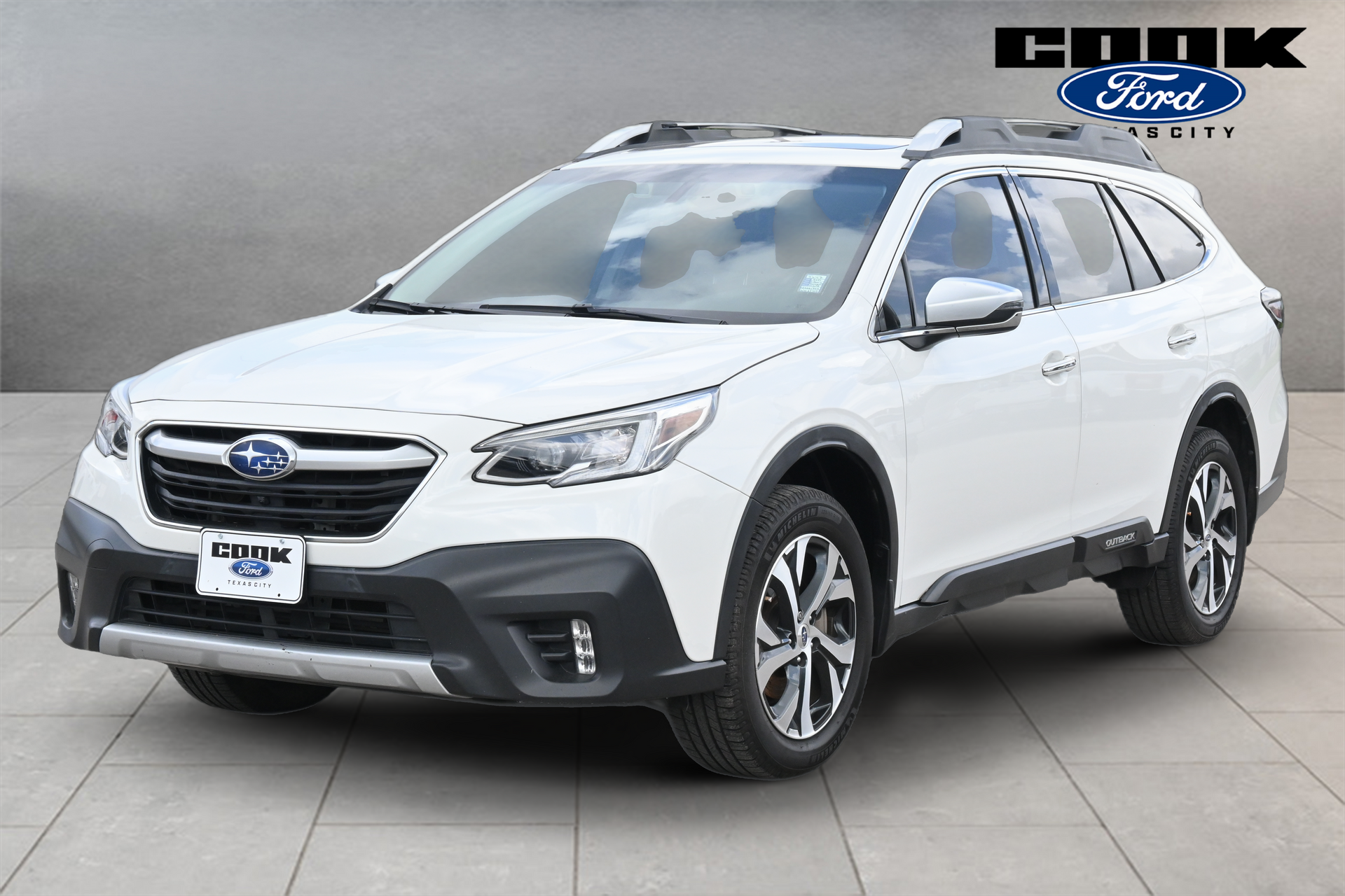 2021 Subaru Outback Touring XT - 0