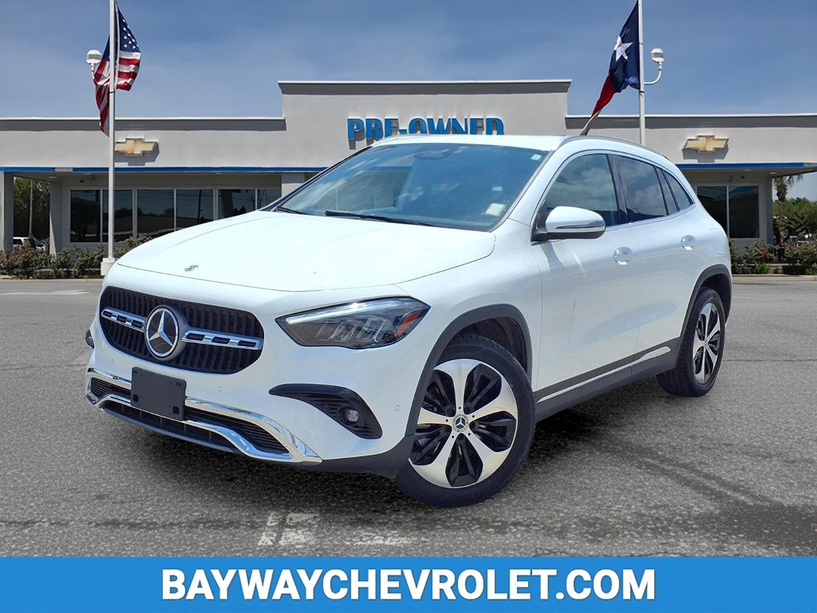 White 2025 Mercedes-Benz GLA 250 FWD SUV / Crossover Front-Wheel Drive 8-Speed Dual Clutch
