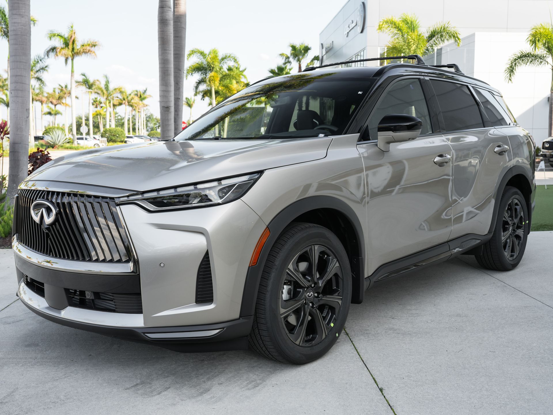 new 2027 INFINITI QX60 car, priced at $67,322