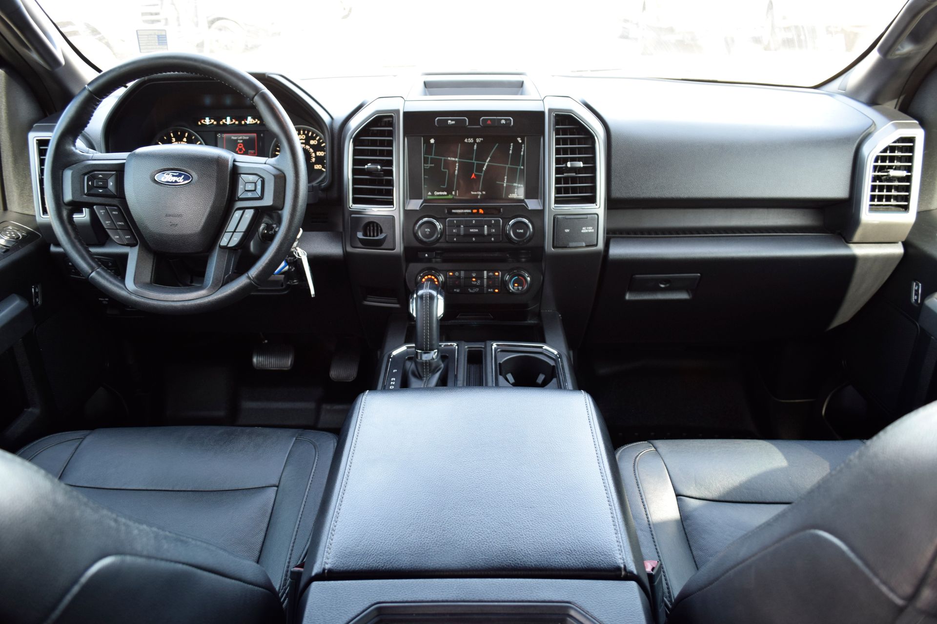 2018 Ford F-150 XLT Black at Autostrade