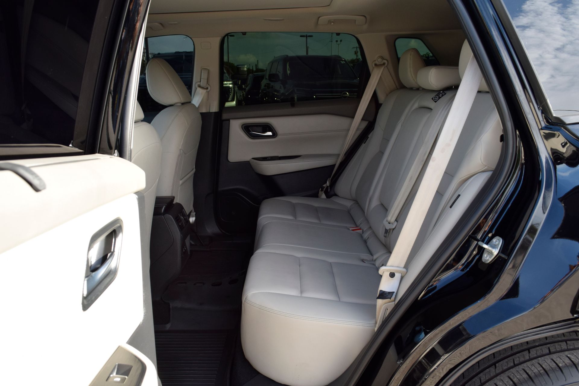 2025 Nissan Rogue SL Black at Don McGill Toyota