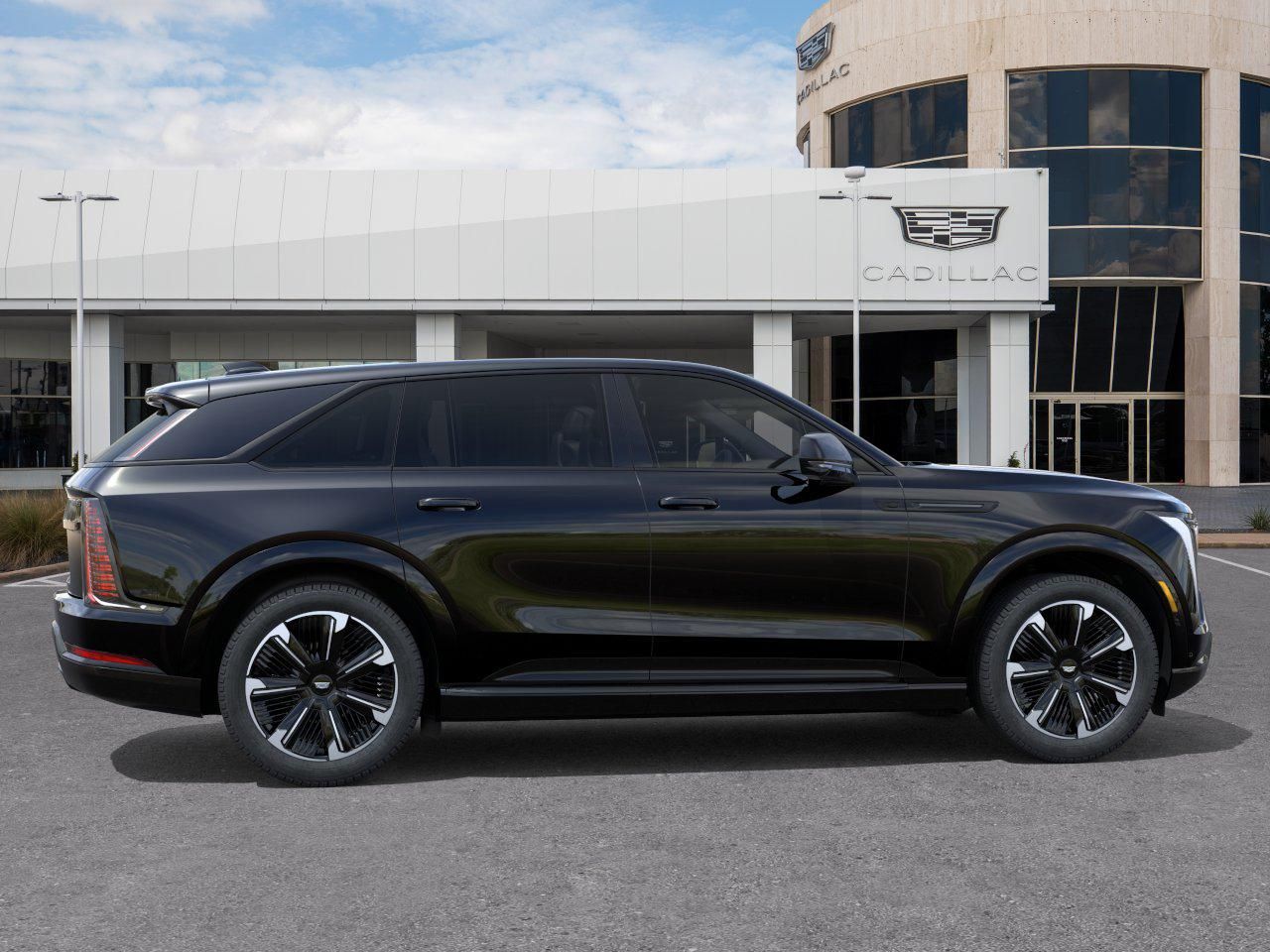 2025 Cadillac Escalade IQ Sport 2 - 4