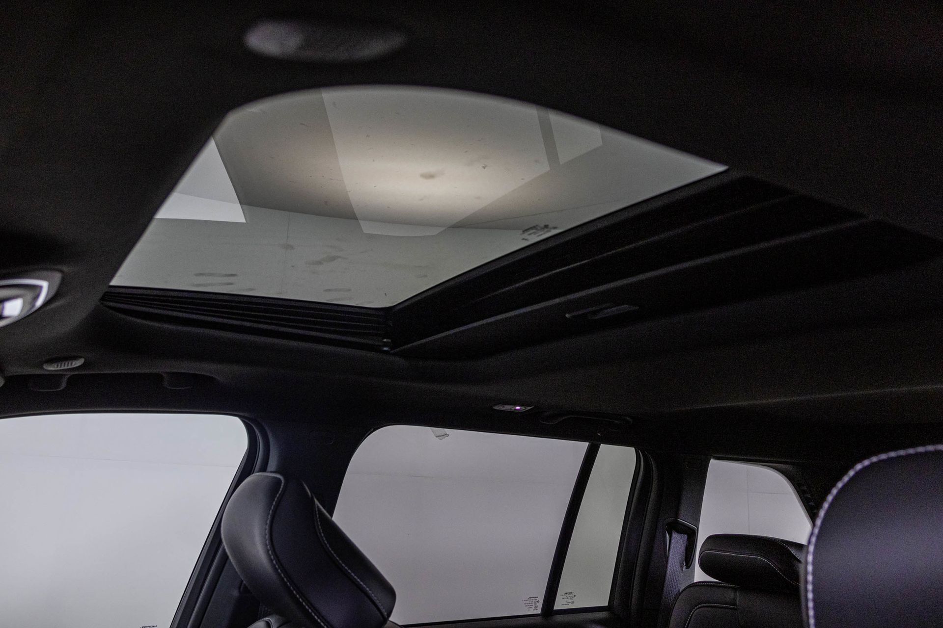 2025 JEEP GRAND CHEROKEE - Image 27