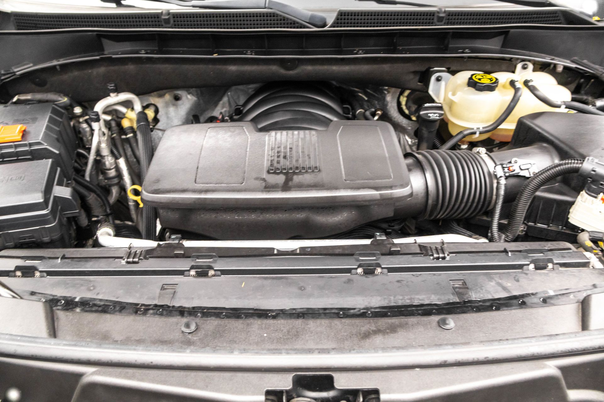 2021 GMC YUKON XL - Image 42