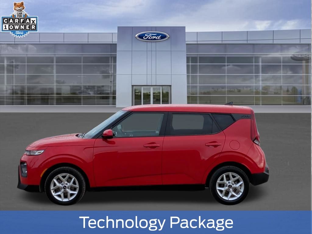 2022 Kia Soul LX - 2