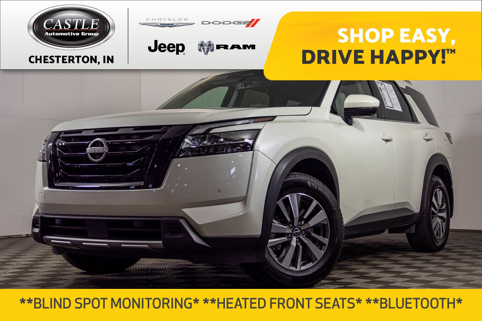Pearl White Tricoat 2024 Nissan Pathfinder SUV / Crossover All-Wheel Drive 9-Speed Automatic