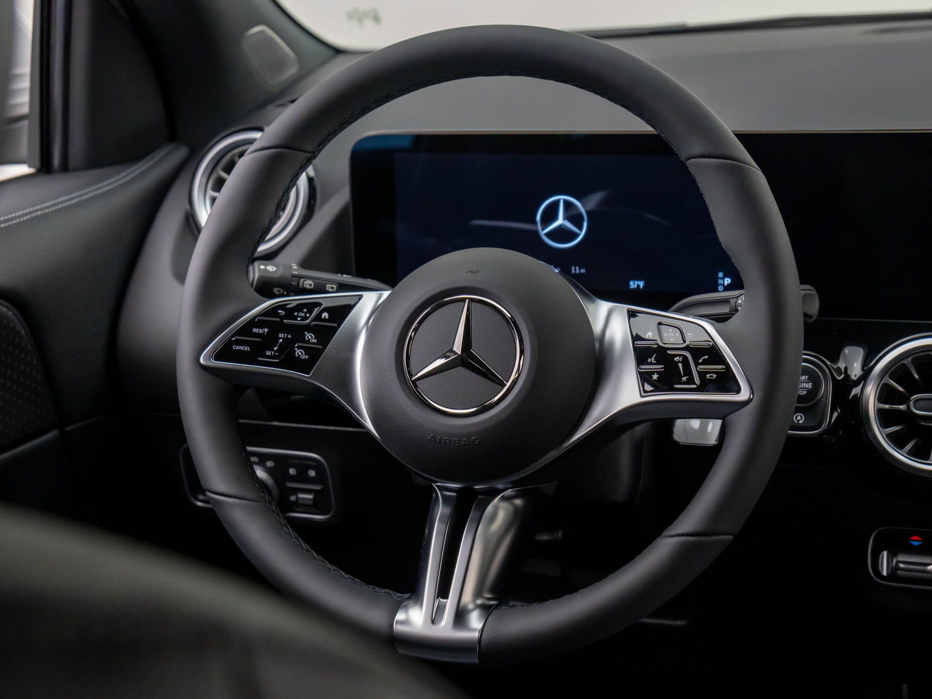 2025 Mercedes-Benz GLA GLA 250 photo