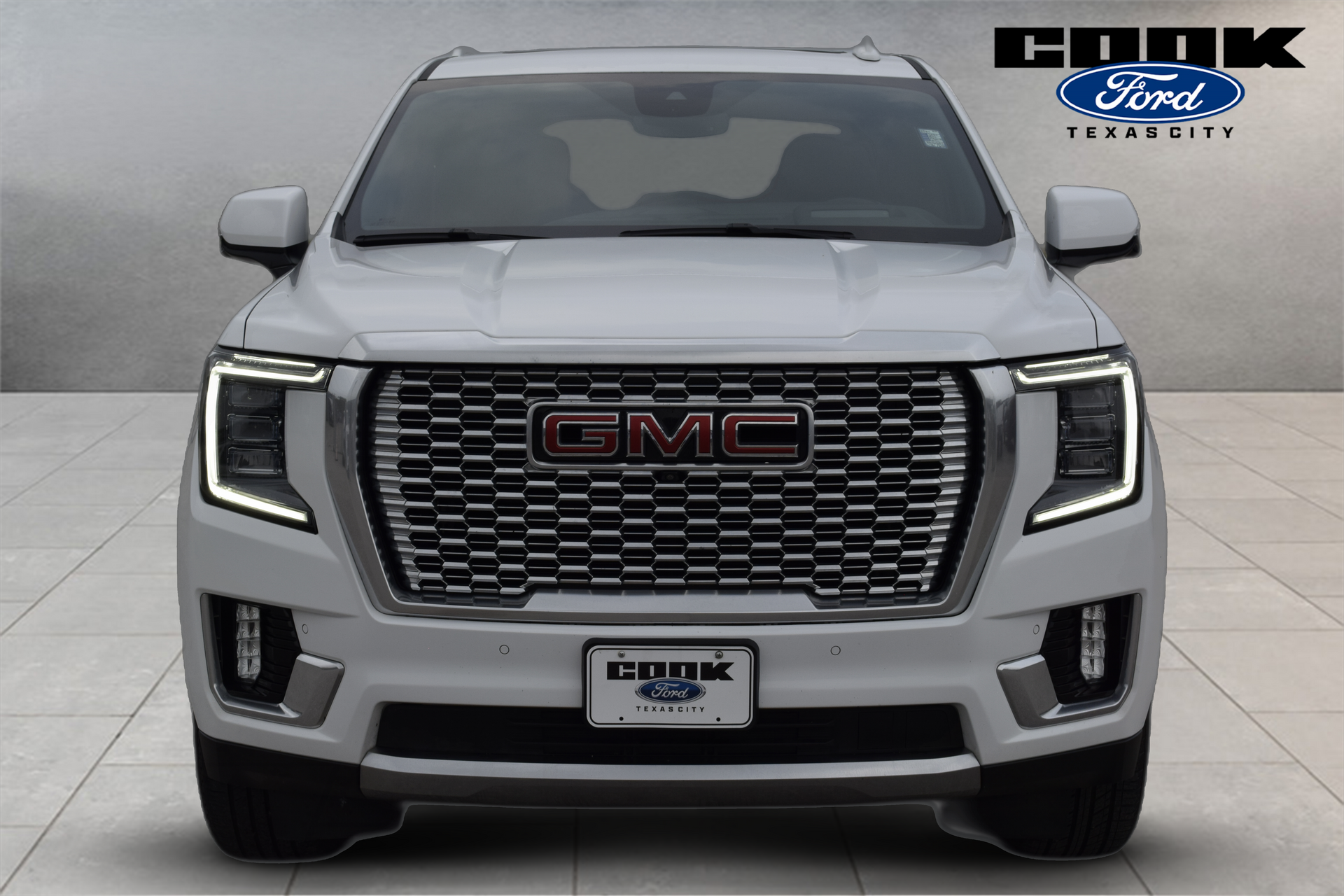 2024 GMC Yukon XL Denali - 1
