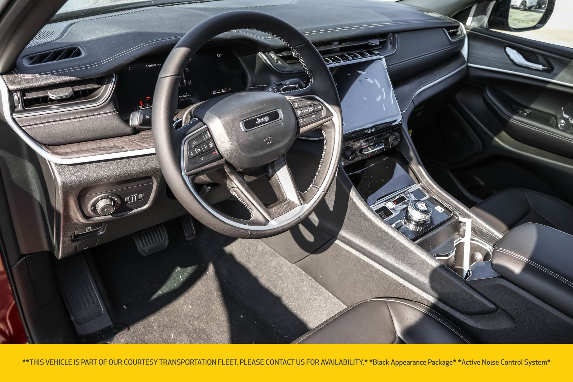 2025 JEEP GRAND CHEROKEE - Image 4