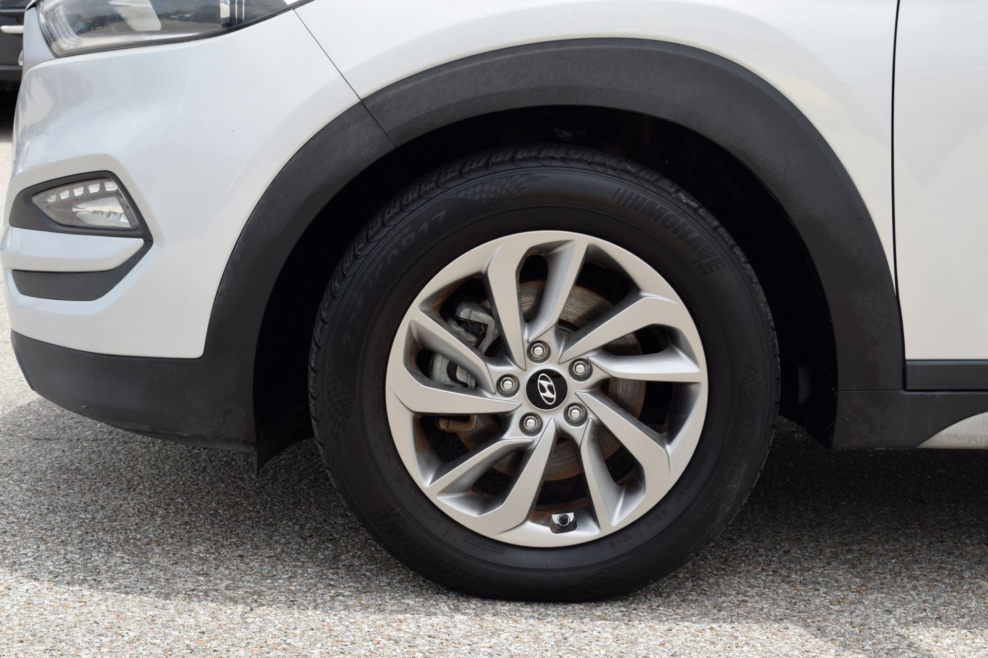 2018 Hyundai Tucson SEL Silver at DeMontrond Gulf Freeway