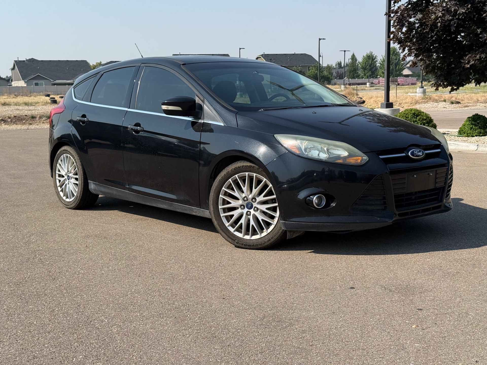 2014 Ford Focus Titanium Hatchback