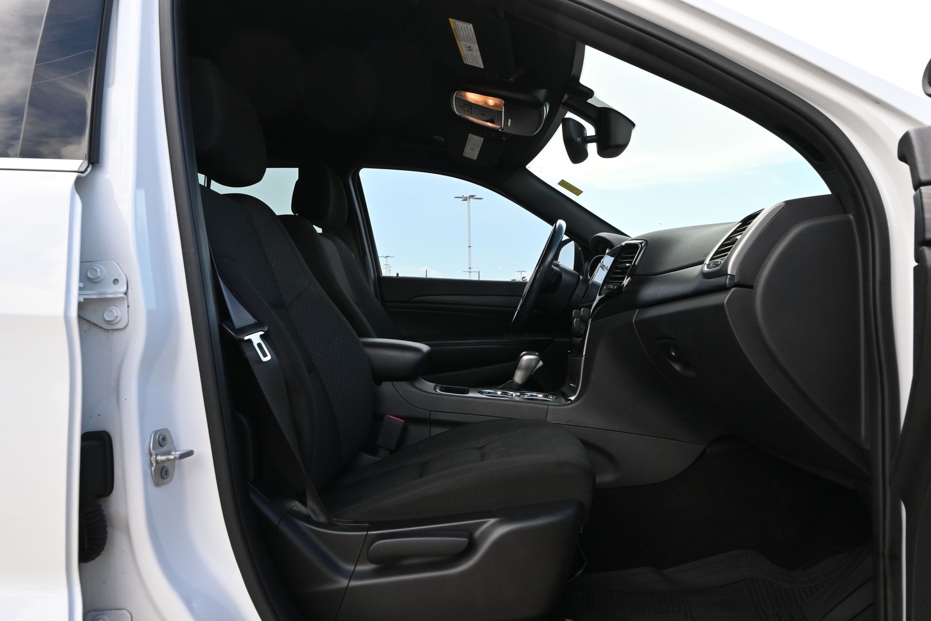 2020 Jeep Grand Cherokee Laredo E White at Westside Lexus