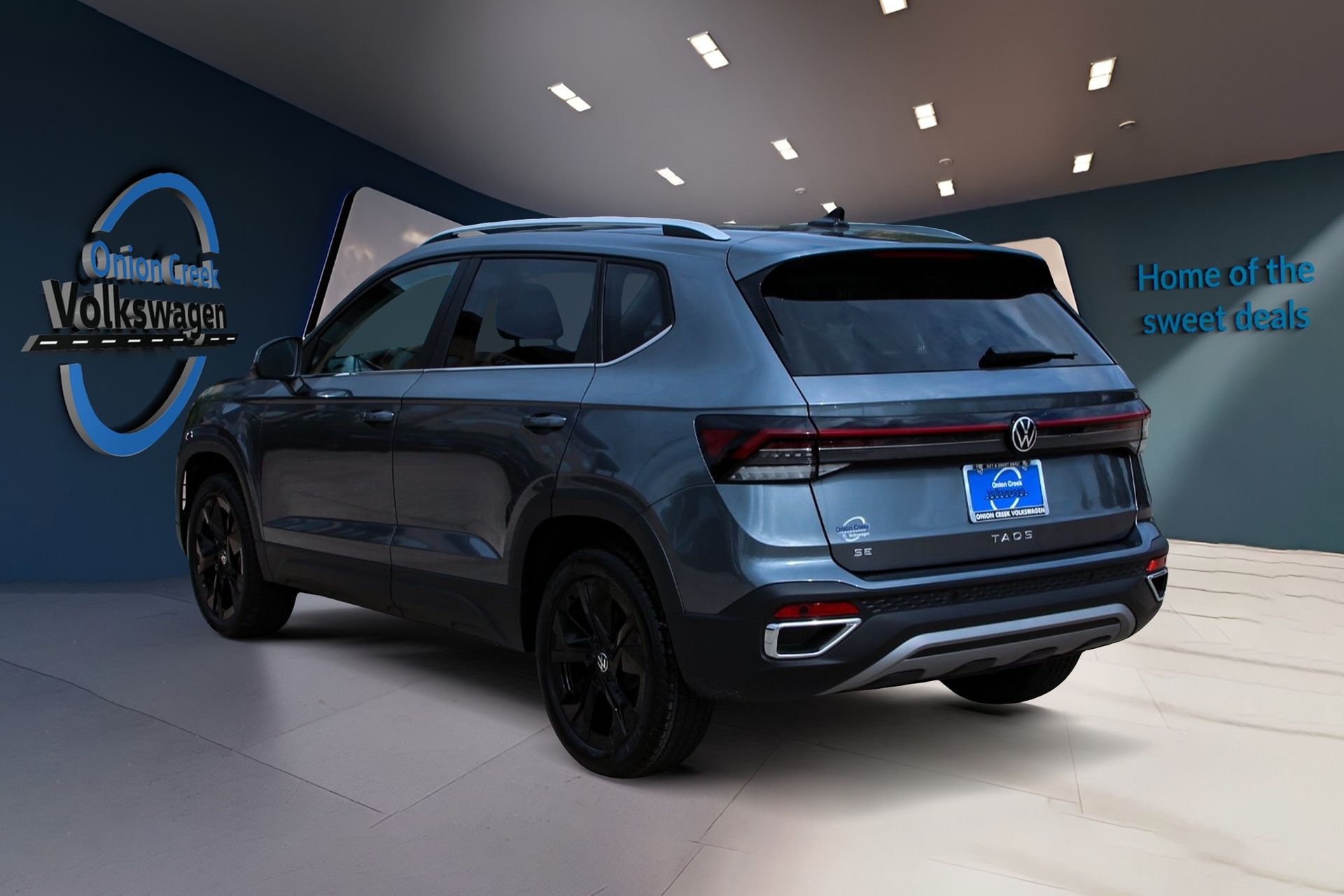 View vehicle photo 6
