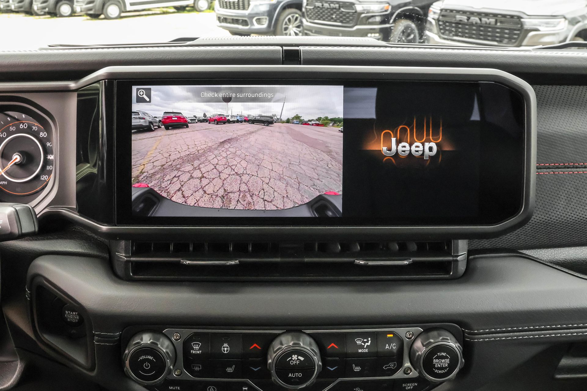 2025 JEEP GLADIATOR - Image 17