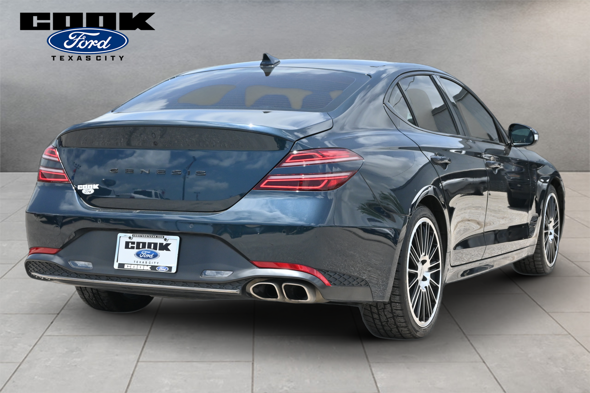 2023 Genesis G70 2.0T - 2