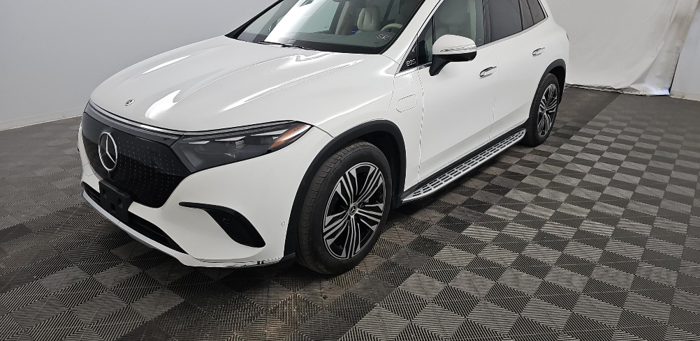 Polar White 2024 Mercedes-Benz EQS SUV SUV / Crossover Rear-Wheel Drive 1-Speed Automatic