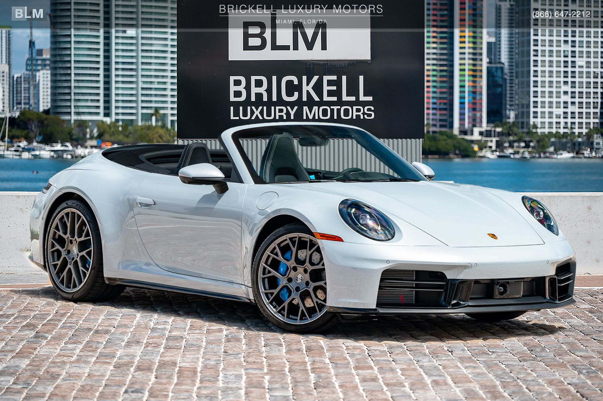 2025 Porsche 911's photo