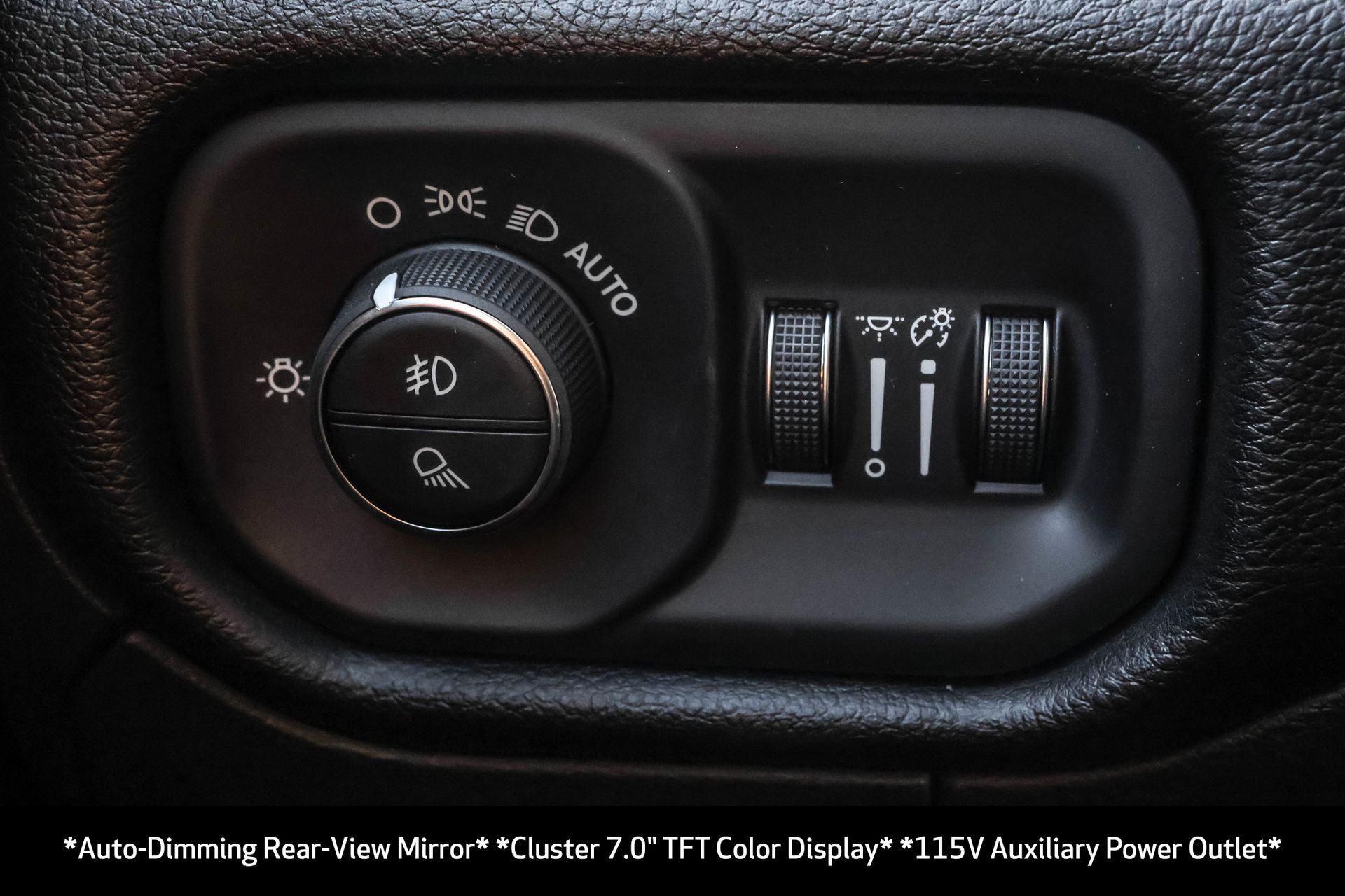 2026 RAM 1500 - Image 32