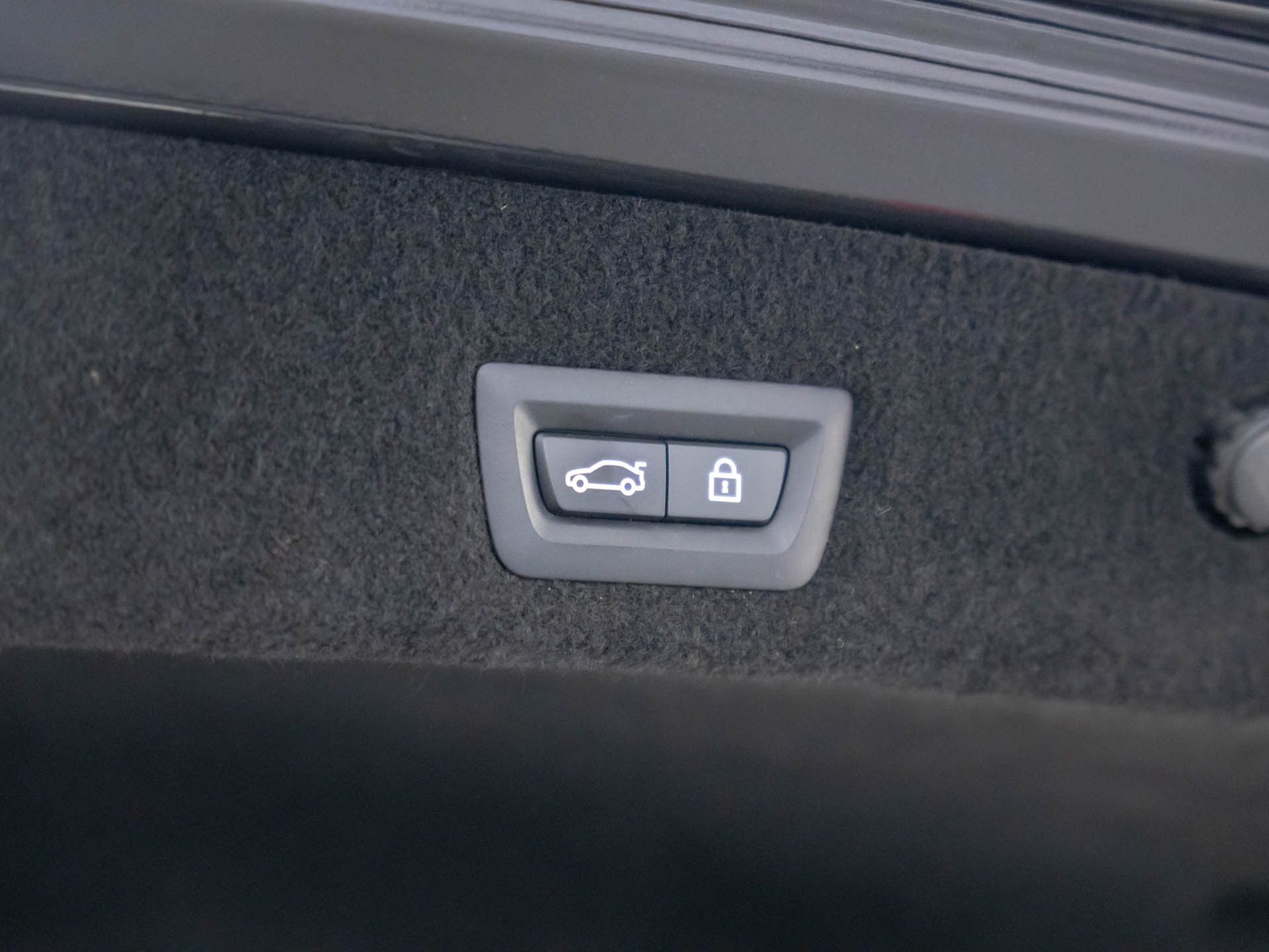 2022 BMW 7-Series 740i xDrive photo