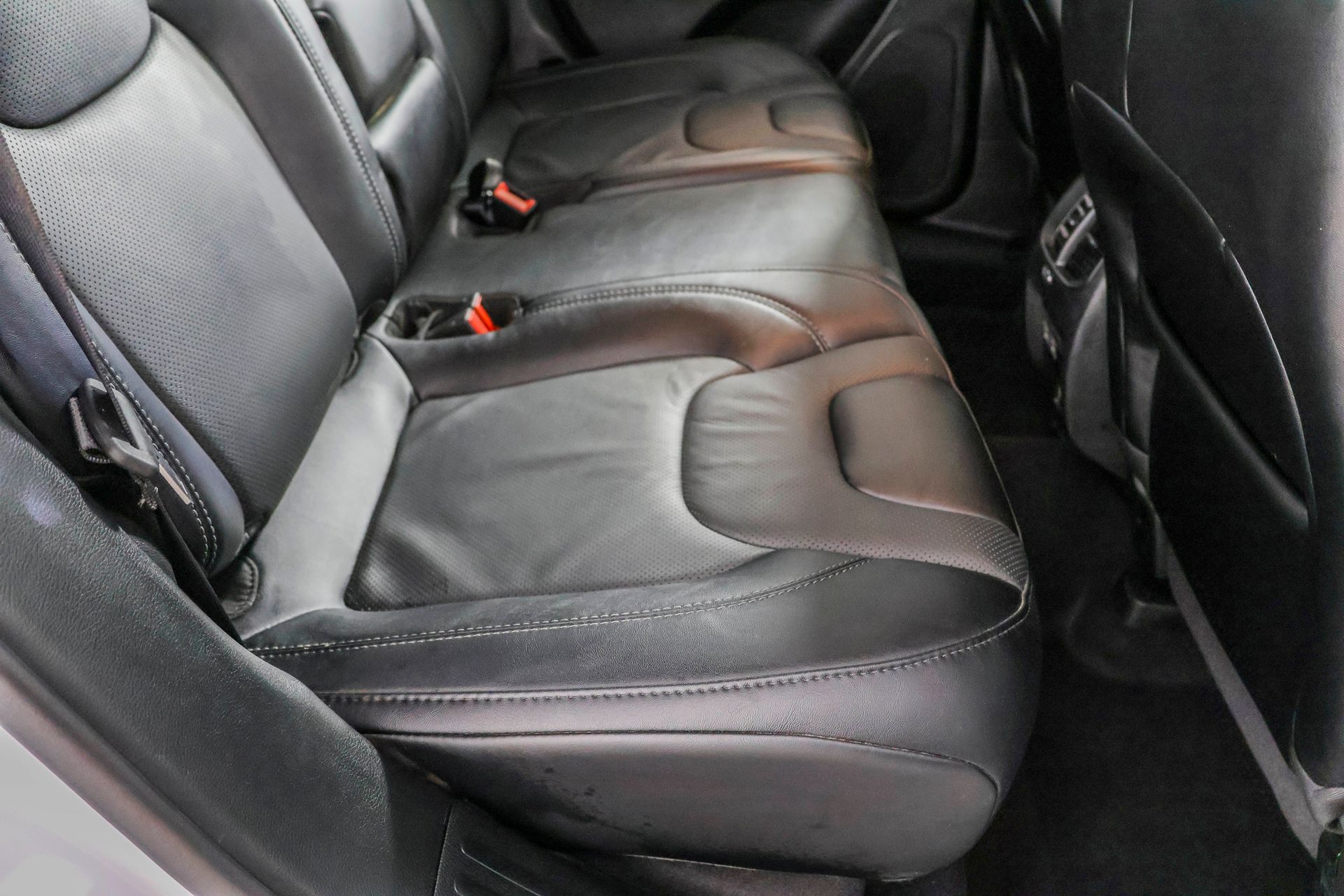 2022 JEEP CHEROKEE - Image 39