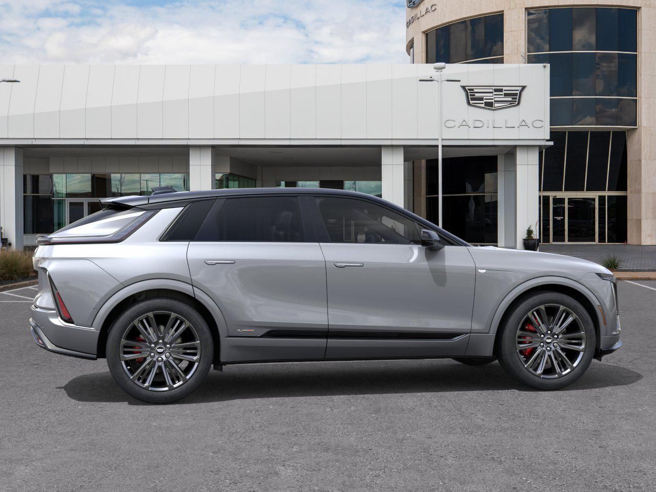 2026 Cadillac LYRIQ V-Series - 4