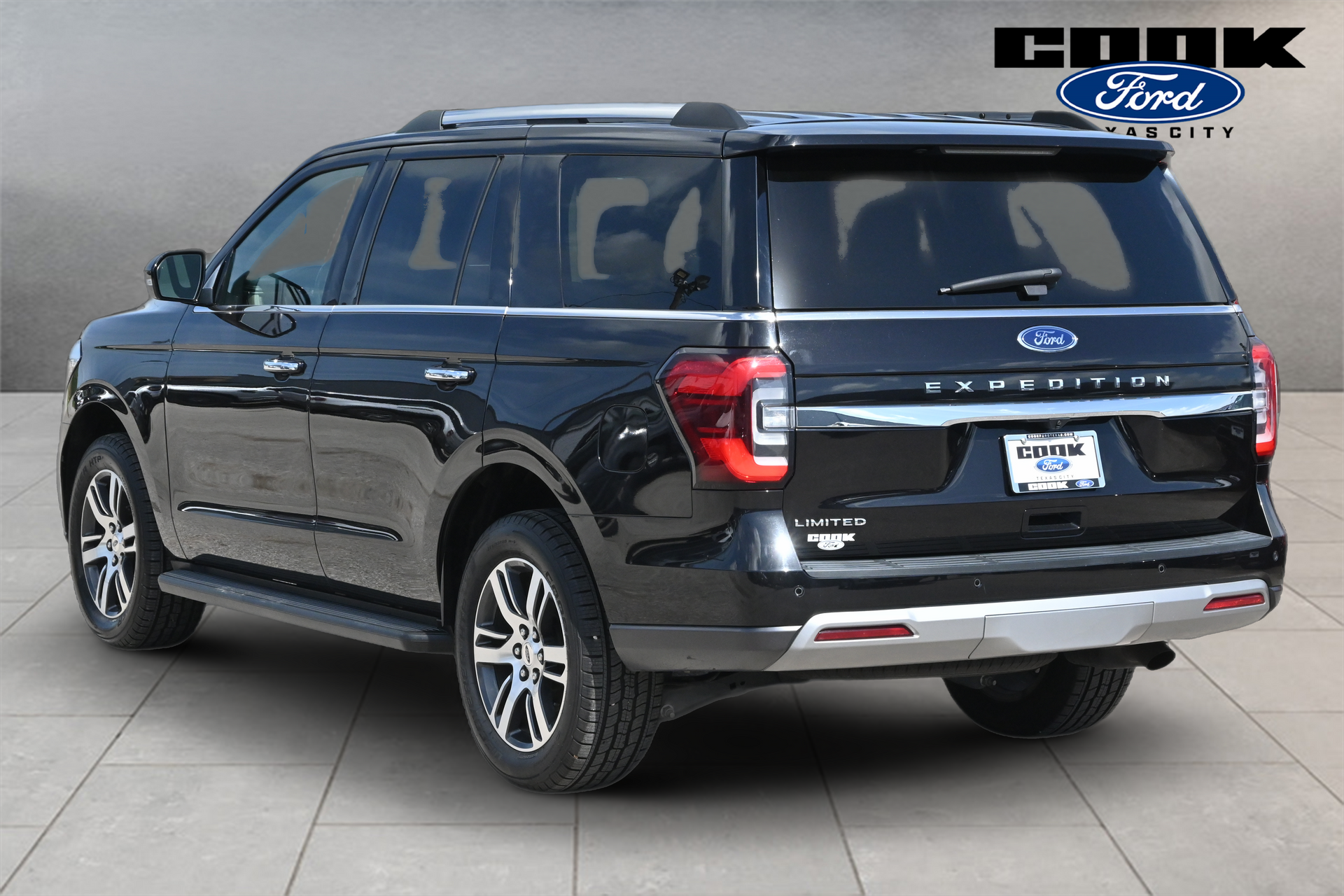 2024 Ford Expedition Limited Black at Community Toyota